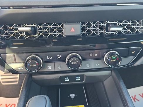 Certified 2025 Honda Accord Sport image 25
