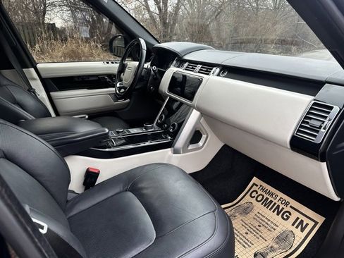 Used 2020 Land Rover Range Rover HSE image 22