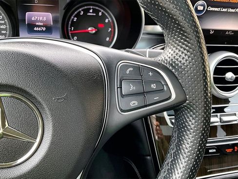 Used 2018 Mercedes-Benz GLC 300 4MATIC image 12