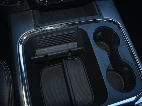 Used 2018 RAM 1500 Sport image 30