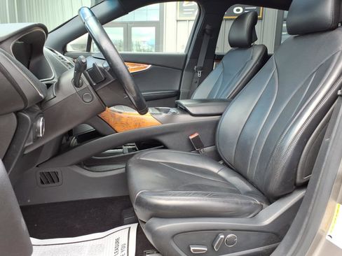 Used 2016 Lincoln MKX Reserve w/ Luxury Package AWD/4WD image 7