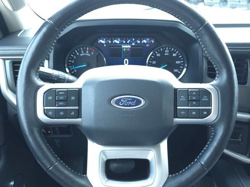 Used 2024 Ford Expedition Max XLT AWD/4WD image 30