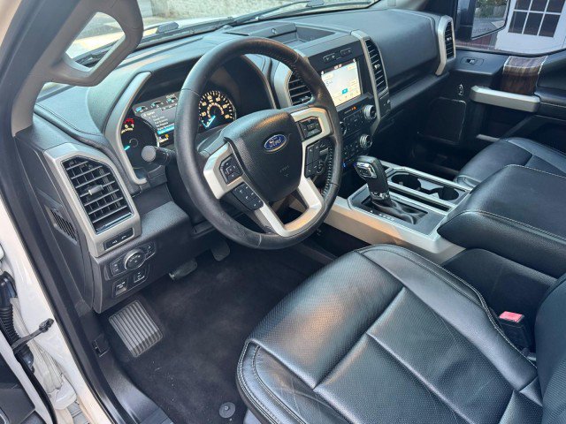 Used 2018 Ford F150 Lariat w/ Equipment Group 502A Luxury AWD/4WD image 9