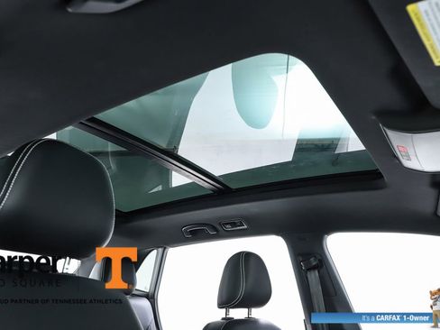 Used 2023 Volkswagen Atlas Cross Sport SE FWD image 76