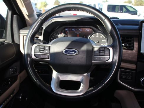 Certified 2024 Ford Expedition Limited AWD/4WD image 16