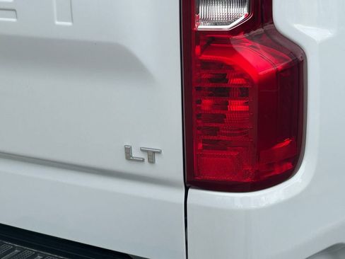 Used 2025 Chevrolet Silverado 1500 LT w/ Work Truck Package AWD/4WD image 6