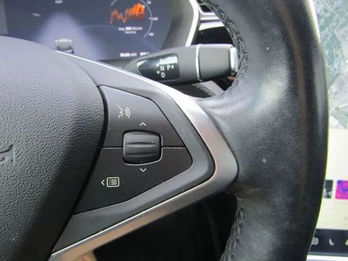 Used 2015 Tesla Model S 85D image 16