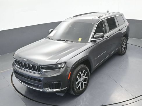 Used 2023 Jeep Grand Cherokee L Limited w/ Trailer Tow Group (B) RWD image 51