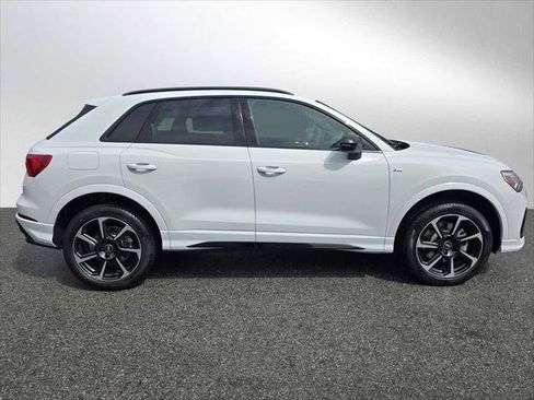 New 2025 Audi Q3 2.0T Premium Plus image 2