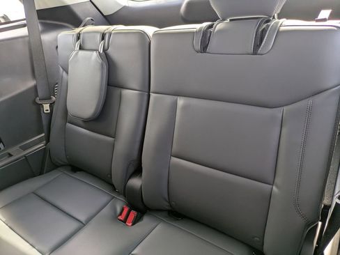 New 2026 Ford Explorer Active w/ Active Comfort Package image 16