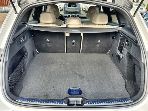 New 2026 Mercedes-Benz GLC 300 image 17