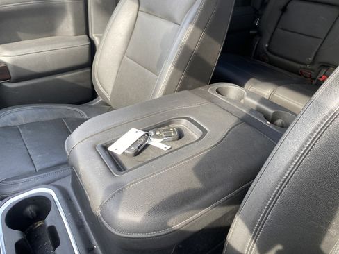 Used 2019 GMC Sierra 1500 SLT image 24