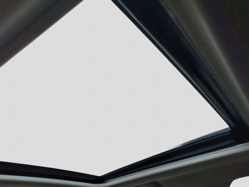 Used 2023 Subaru Forester Limited image 23