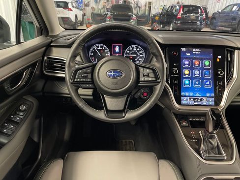 Used 2024 Subaru Outback Onyx Edition AWD/4WD image 18