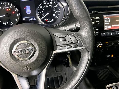 Used 2018 Nissan Rogue Sport S w/ S Appearance Package image 15