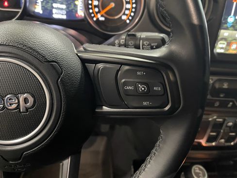 Used 2021 Jeep Wrangler Unlimited Sport w/ Sun And Sound Package AWD/4WD image 22