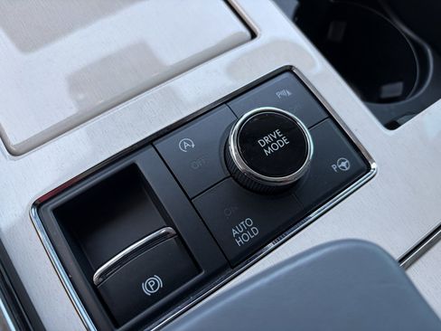 Used 2021 Lincoln Navigator L Black Label AWD/4WD image 23