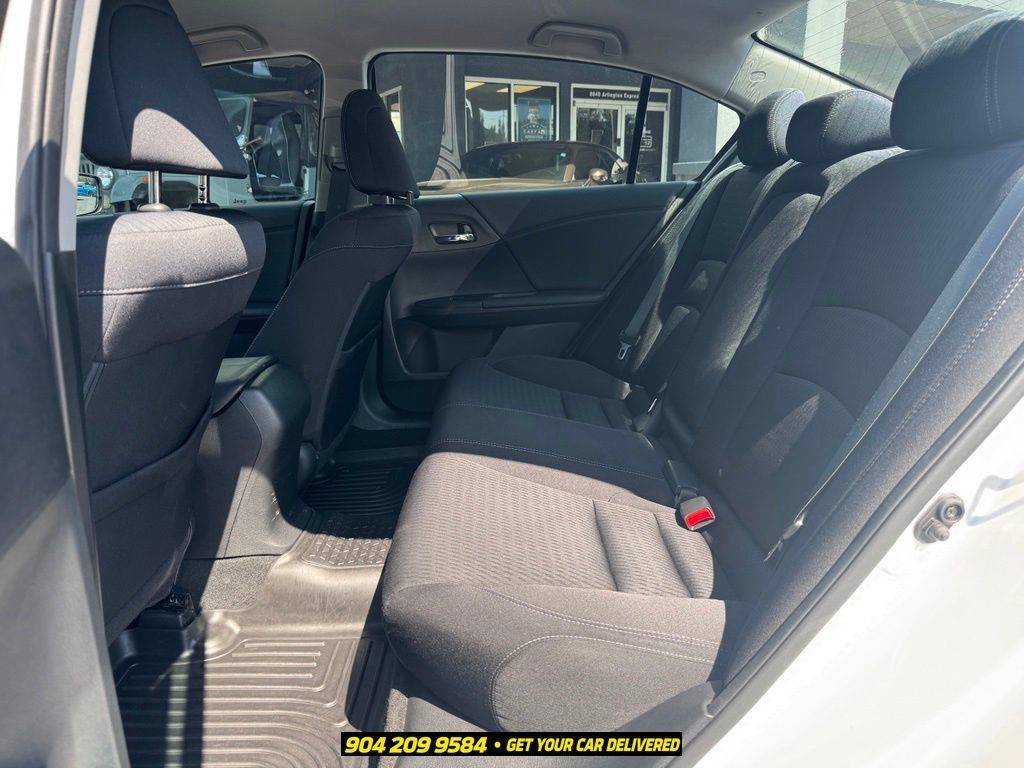 Used 2015 Honda Accord Sport image 30