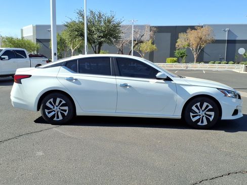 Used 2020 Nissan Altima 2.5 S FWD image 6