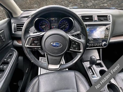 Used 2018 Subaru Outback 2.5i Limited AWD/4WD image 5