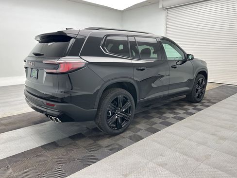 Used 2025 GMC Acadia Elevation w/ Elevation Premium Package AWD/4WD image 9