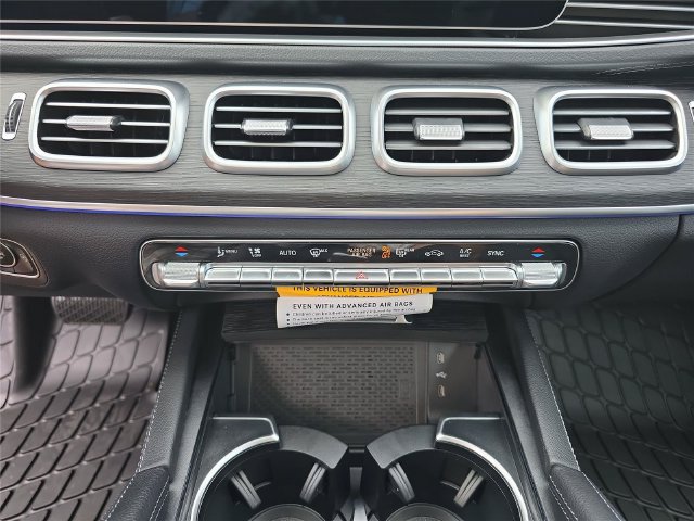 New 2026 Mercedes-Benz GLS 450 4MATIC image 28