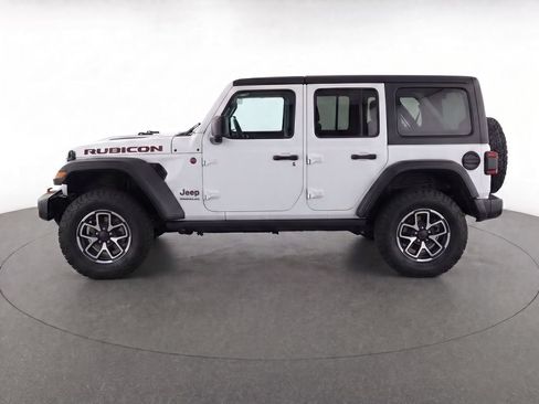 Used 2025 Jeep Wrangler Unlimited Rubicon AWD/4WD image 6
