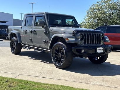 Used 2023 Jeep Gladiator Overland