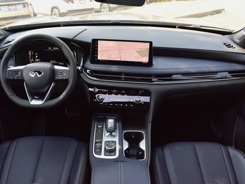 Used 2026 INFINITI QX60 Sport w/ Dark Cargo Package image 13