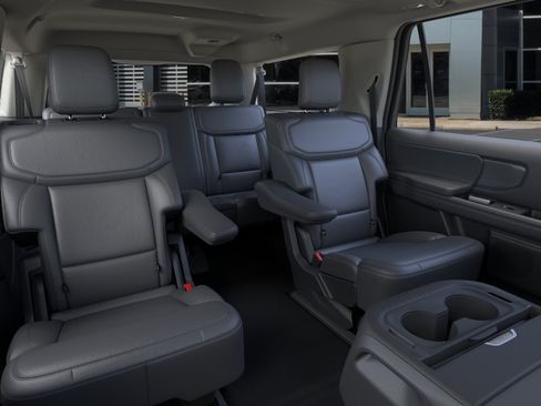 New 2026 Ford Expedition Max Active AWD/4WD image 11