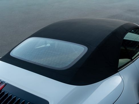 Certified 2021 Porsche 911 Carrera image 34