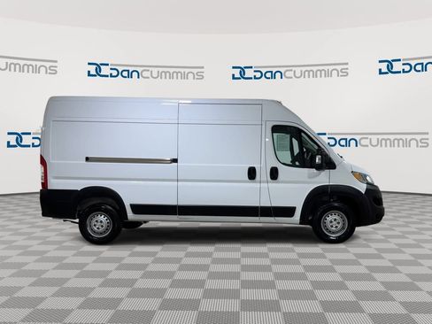 Used 2025 RAM ProMaster 3500 w/ Convenience Group FWD image 2