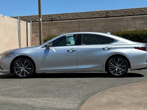 Certified 2025 Lexus ES 350 w/ Premium Package FWD image 7