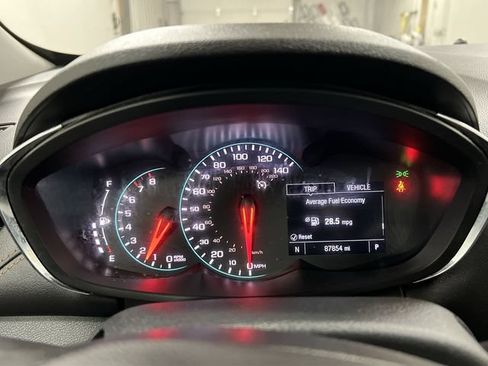 Used 2021 Chevrolet Trax LS w/ Tint and Cruise Package AWD/4WD image 11