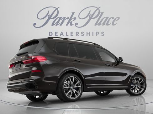 Used 2022 BMW X7 M50i w/ Dynamic Handling Package AWD/4WD image 5