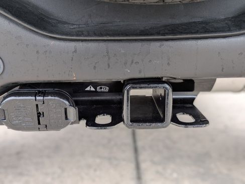 Used 2021 Ford Bronco Badlands image 10