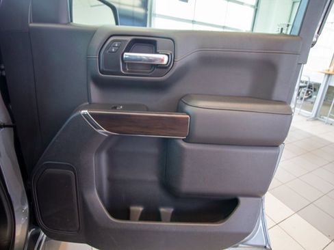 Used 2021 GMC Sierra 1500 SLT w/ SLT Convenience Package image 10