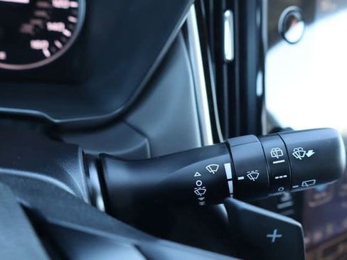 Certified 2025 Subaru Outback Onyx Edition w/ Popular Package #2 image 26