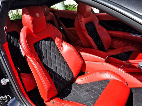 Used 2016 Ferrari FF AWD/4WD image 15