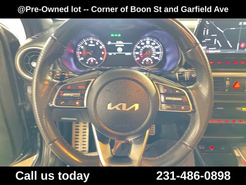 Used 2022 Kia Forte GT-Line w/ GT-Line Technology Package FWD image 20