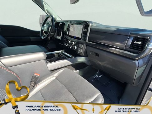 Used 2024 Ford F250 Lariat w/ Lariat Ultimate Package image 39