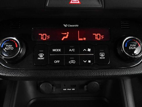 Used 2013 Kia Sportage SX w/ SX Premium Pkg FWD image 28