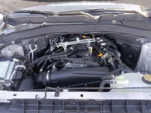New 2026 Ford Explorer Active RWD image 38