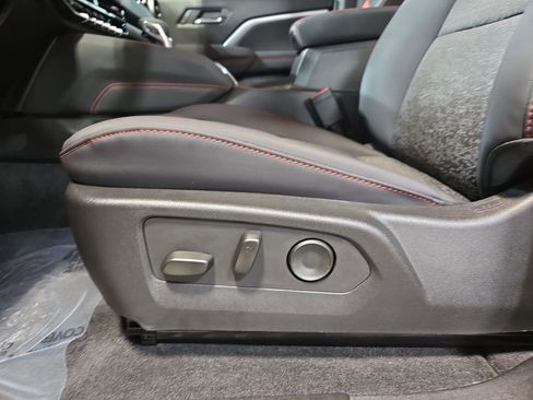 New 2026 Chevrolet Colorado Z71 w/ Midnight Edition AWD/4WD image 28