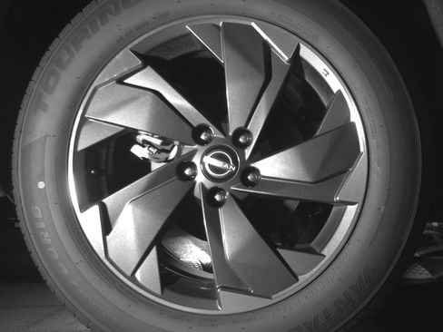 Used 2025 Nissan Rogue SV AWD/4WD image 15