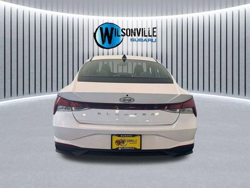 Used 2023 Hyundai Elantra SEL FWD image 5