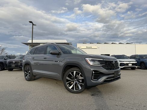 New 2026 Volkswagen Atlas SEL Premium R-Line image 1