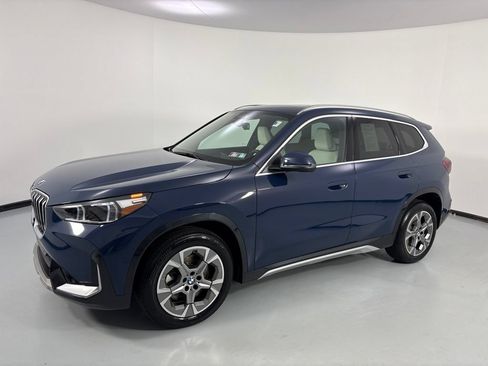 Used 2026 BMW X1 xDrive28i AWD/4WD image 4