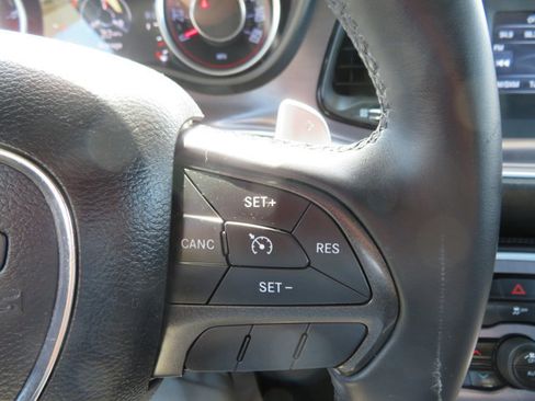 Used 2015 Dodge Challenger SXT w/ Super Sport Group (SS/T) image 23