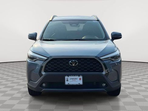 Used 2024 Toyota Corolla Cross XLE w/ Convenience Package AWD/4WD image 2